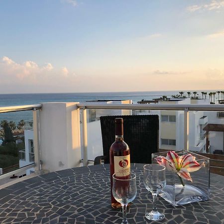 Marina View Villa 11 Пея Екстериор снимка