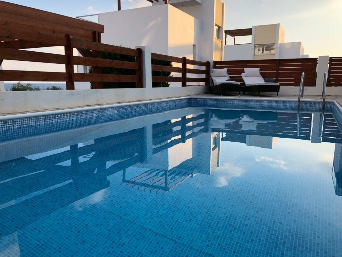 Marina View Villa 11 Пея Екстериор снимка
