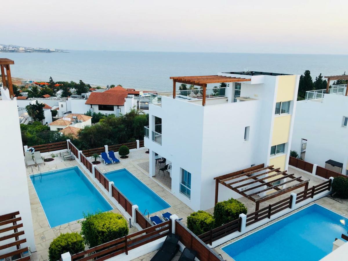 Marina View Villa 11 Пея Екстериор снимка